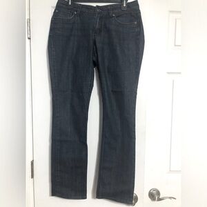Talbots curvy dark Wash jeans women’s size 6‎ waist 32”